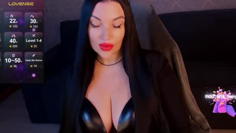 blackberry_star online show from November 1, 2025, 5:31 am