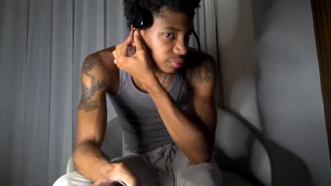 BlackBullTitus online show from September 10, 2025, 5:51 am