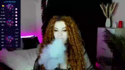 Elise online show from January 22, 2025, 2:03 pm