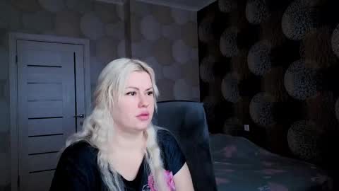 blackeyes11 online show from March 12, 2025, 5:02 am