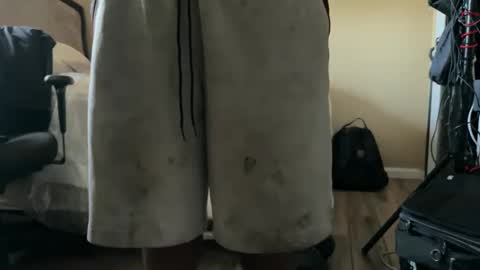 Snapshot of blackjag107 chatting on September 18, 2025, 1:18 am blackjag107 online show from September 18, 2025, 1:18 am