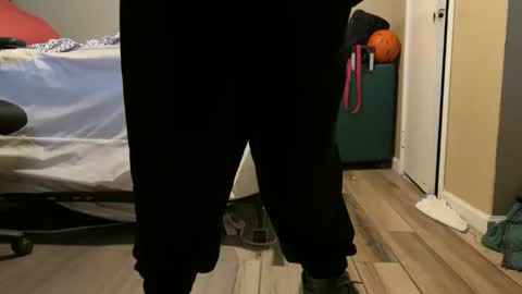 Snapshot of blackjag107 chatting on December 17, 2025, 2:28 am blackjag107 online show from December 17, 2025, 2:28 am