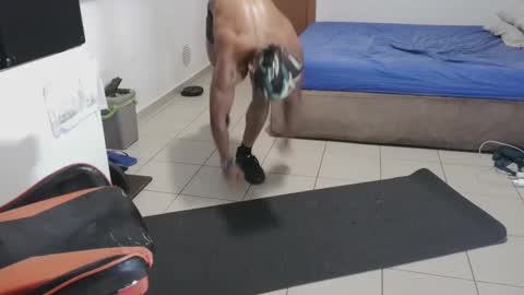 blackkiss_sweet online show from February 13, 2025, 5:54 pm