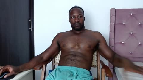 Twtter 1MikeBeckford            Onlyfns beckfordmike online show from January 15, 2025, 1:31 pm