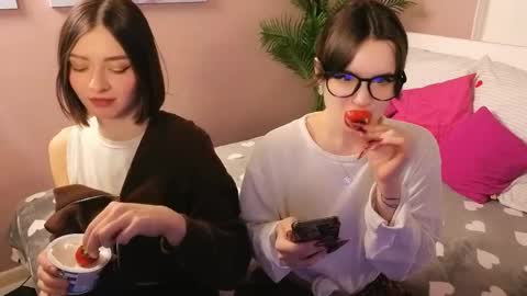 Snapshot of blackpinkkittens chatting on May 10, 2026, 11:04 am MaoLulu online show from May 10, 2026, 11:04 am