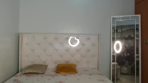 Snapshot of blackqueenofparis chatting on June 24, 2026, 5:28 am Paris online show from June 24, 2026, 5:28 am