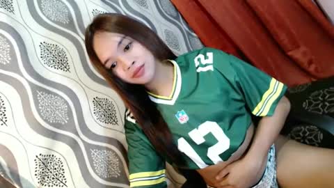 Snapshot of blacky_luna chatting on December 21, 2024, 7:49 pm sweetyluna online show from December 21, 2024, 7:49 pm