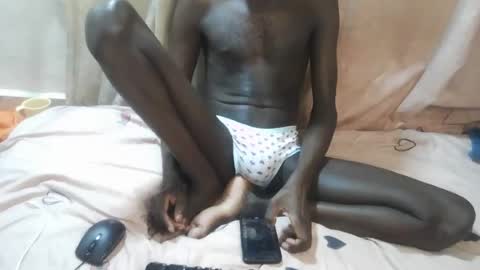 blackzilian_5 online show from June 14, 2026, 6:15 am