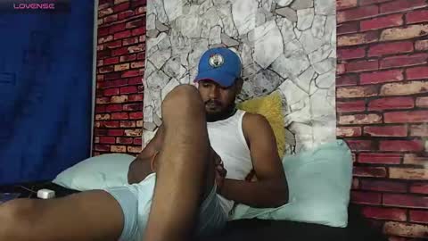 Snapshot of blade_foxx chatting on May 19, 2026, 1:00 am Richard online show from May 19, 2026, 1:00 am