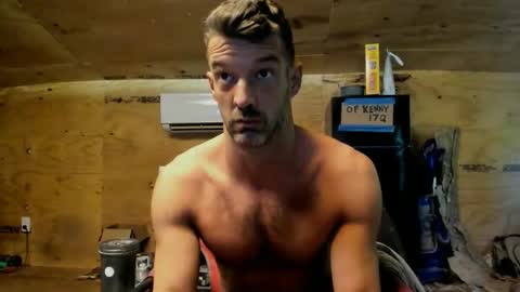 blahblahnoonecares online show from May 20, 2026, 2:01 pm