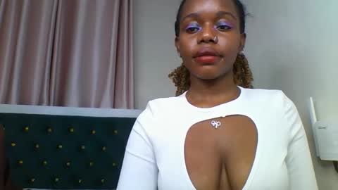 Snapshot of blair_havoc chatting on April 24, 2026, 6:21 pm Blair online show from April 24, 2026, 6:21 pm