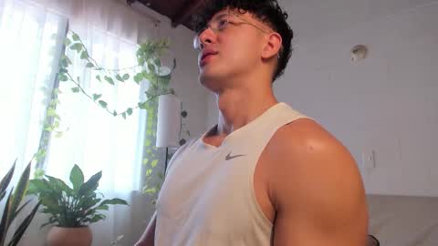 Blake Levi  Independent Model online show from March 26, 2026, 5:18 pm