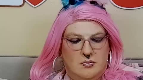 Blakely Morningstar   online show from March 1, 2026, 2:08 pm