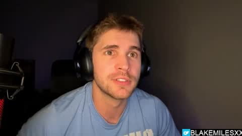 Snapshot of blakemiles2 chatting on May 1, 2026, 1:54 am Blake Miles online show from May 1, 2026, 1:54 am