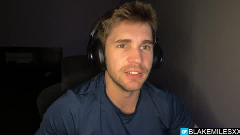 Snapshot of blakemiles2 chatting on May 18, 2026, 2:29 am Blake Miles online show from May 18, 2026, 2:29 am
