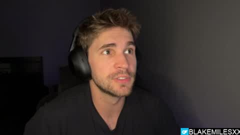Snapshot of blakemiles2 chatting on June 6, 2026, 3:44 am Blake Miles online show from June 6, 2026, 3:44 am