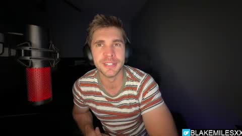 Snapshot of blakemiles2 chatting on August 6, 2026, 2:46 am Blake Miles online show from August 6, 2026, 2:46 am