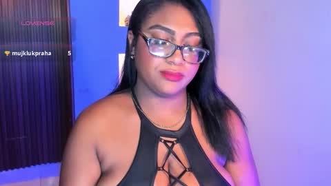 MILLERR GILSON online show from February 17, 2026, 10:05 pm