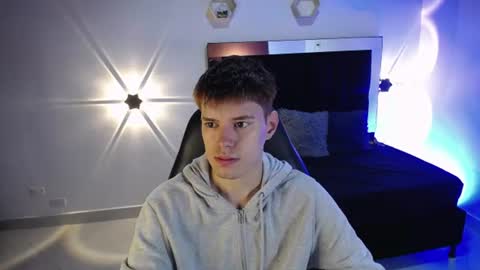 Snapshot of blakzen_ chatting on July 11, 2026, 3:09 am Blakzen online show from July 11, 2026, 3:09 am