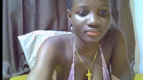 nikky00 online show from November 11, 2025, 8:58 am