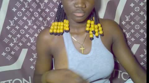 nikky00 online show from December 4, 2025, 8:12 am