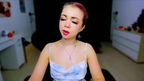 Nicole online show from January 18, 2025, 7:28 am