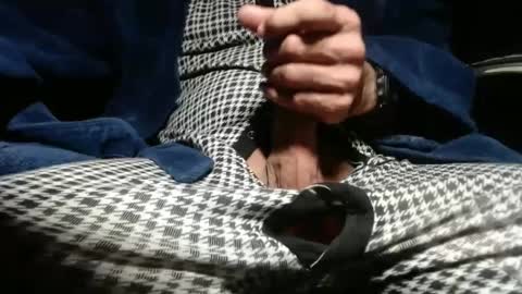 blk_nthick online show from December 4, 2024, 7:50 am