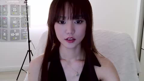 YoYo online show from December 15, 2024, 4:07 am