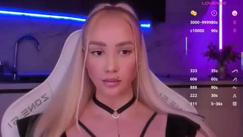 Lana online show from February 16, 2026, 1:13 am