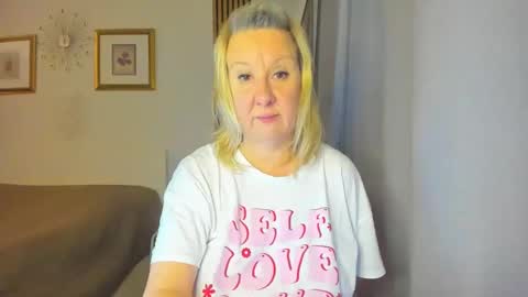 Nicole online show from January 28, 2025, 5:14 pm