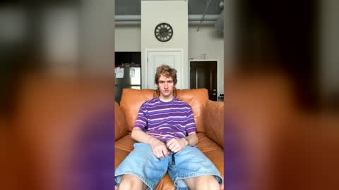Snapshot of blonde_boi99 chatting on June 1, 2026, 6:09 pm Blondie online show from June 1, 2026, 6:09 pm