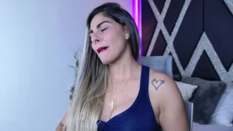 Snapshot of blonde_cat1515 chatting on May 14, 2026, 4:41 am alejandra online show from May 14, 2026, 4:41 am