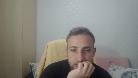 Snapshot of blondeagle chatting on April 1, 2026, 8:39 pm Mr Blond online show from April 1, 2026, 8:39 pm