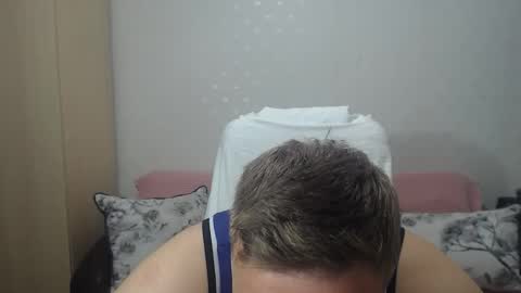 Snapshot of blondeagle chatting on May 4, 2026, 7:54 pm Mr Blond online show from May 4, 2026, 7:54 pm