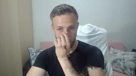 Snapshot of blondeagle chatting on May 11, 2026, 9:12 pm Mr Blond online show from May 11, 2026, 9:12 pm