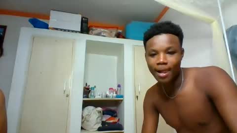 Snapshot of blondebarbiey chatting on June 19, 2026, 9:24 am blonde online show from June 19, 2026, 9:24 am