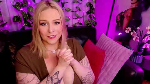 JJ online show from November 5, 2025, 5:24 pm