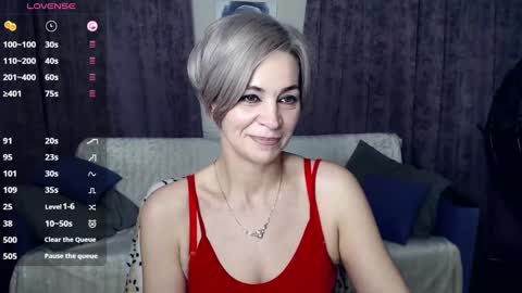 Lola online show from December 18, 2024, 6:35 pm