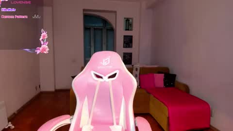 Elisa online show from October 30, 2025, 4:47 am