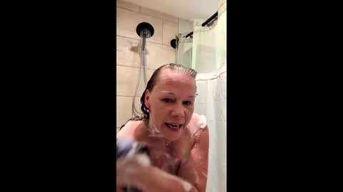 Snapshot of blondetoplease chatting on May 27, 2026, 7:16 am blondetoplease online show from May 27, 2026, 7:16 am