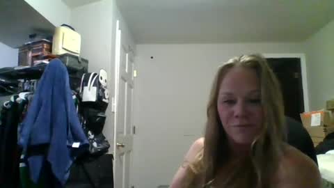 Snapshot of blondetoplease chatting on June 24, 2026, 4:55 am blondetoplease online show from June 24, 2026, 4:55 am
