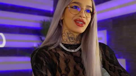 Snapshot of blondie_muller chatting on November 27, 2025, 8:55 pm blondie_muller online show from November 27, 2025, 8:55 pm