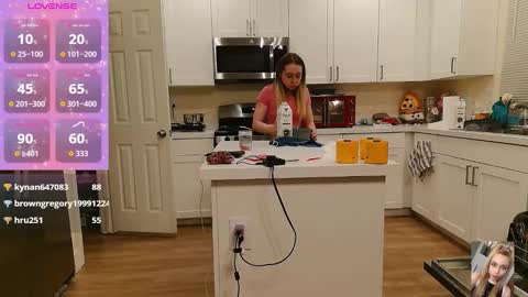 Bubbles online show from October 19, 2025, 11:22 am