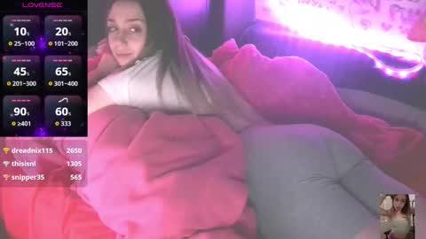 Bubbles online show from November 30, 2025, 4:11 pm