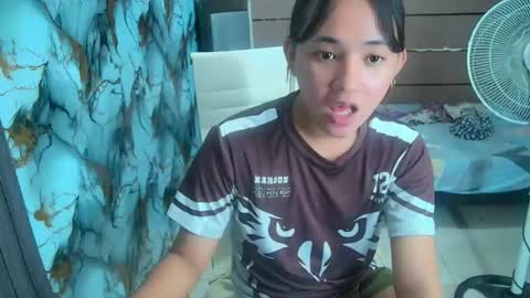 blondina_twinx online show from July 5, 2026, 11:28 am