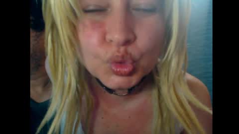 Blontsex online show from April 26, 2026, 10:07 pm