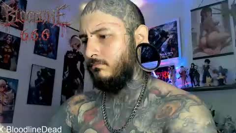 Snapshot of bloodline_666 chatting on June 18, 2026, 6:01 pm online show from June 18, 2026, 6:01 pm