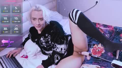 blooming_soul online show from February 25, 2026, 6:23 am