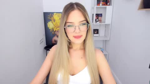 Sophia online show from January 28, 2025, 11:28 am