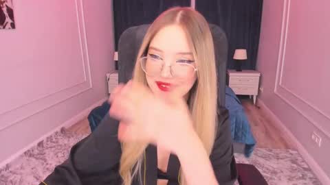 Sophia online show from February 15, 2025, 12:48 am